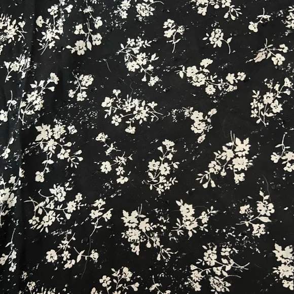 Womens Shirt - Picture 3 of 5